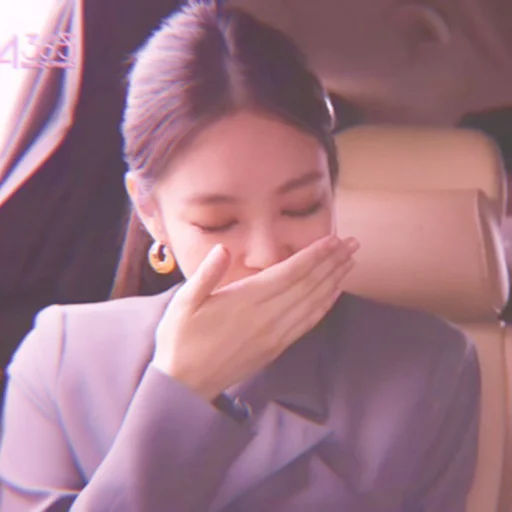 🩰 Стикер «JENNIE» для Telegram