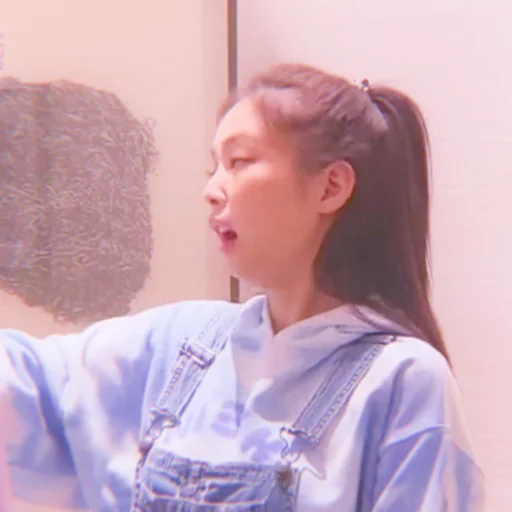 🩰 Стикер «JENNIE» для Telegram