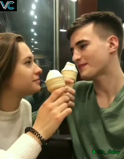 ❤ Стикер «Romantic» для Telegram