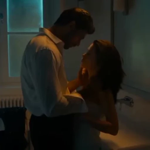 ❤ Стикер «Romantic» для Telegram