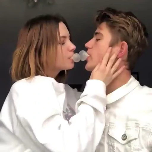 ❤ Стикер «Romantic» для Telegram