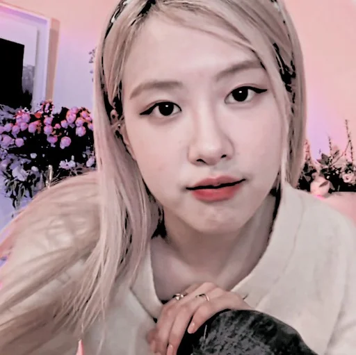 🍎 Стикер «alyra jellena» для Telegram