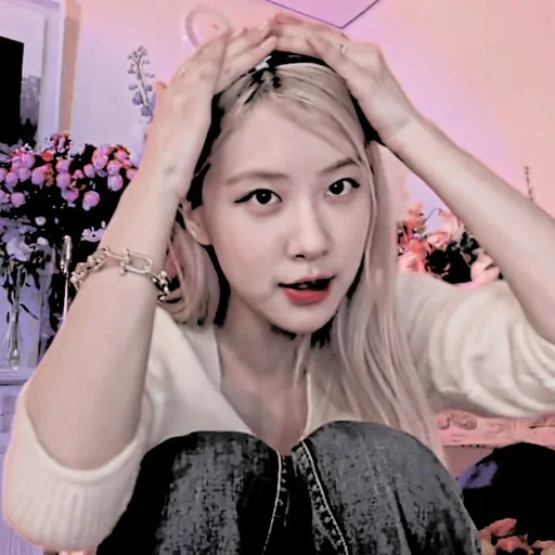 🍎 Стикер «alyra jellena» для Telegram