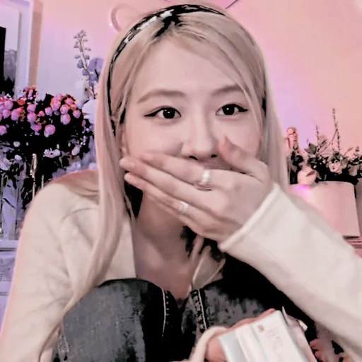 🍎 Стикер «alyra jellena» для Telegram