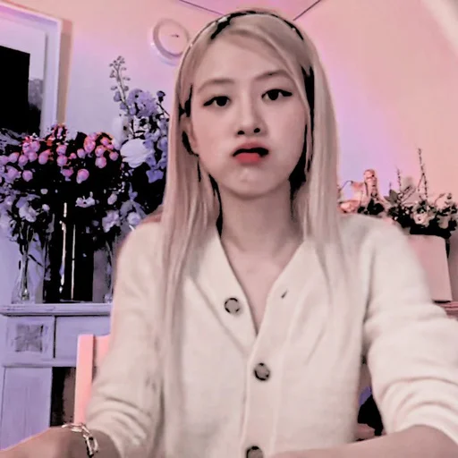 🍎 Стикер «alyra jellena» для Telegram