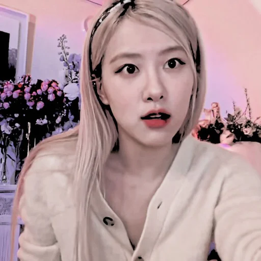 🍎 Стикер «alyra jellena» для Telegram