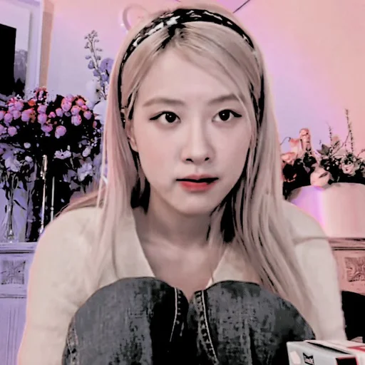 🍎 Стикер «alyra jellena» для Telegram