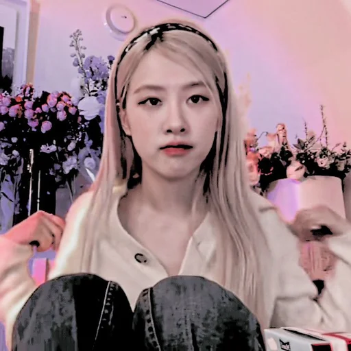 🍎 Стикер «alyra jellena» для Telegram