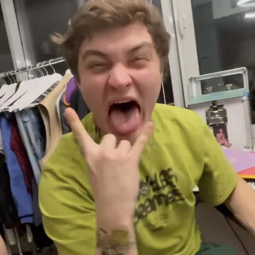 🤟 Стикер «надежды русского репа» для Telegram
