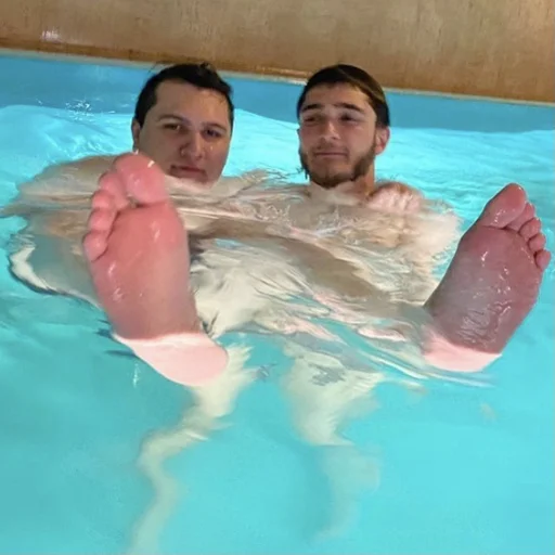 🏊‍♂️ Стикер «надежды русского репа» для Telegram
