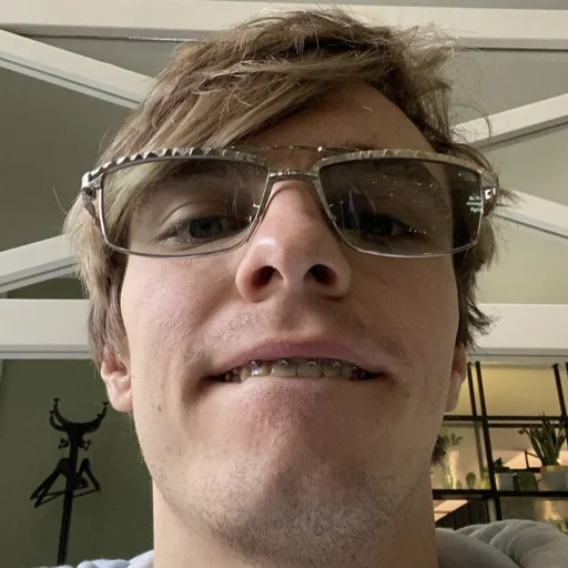 🤓 Стикер «надежды русского репа» для Telegram