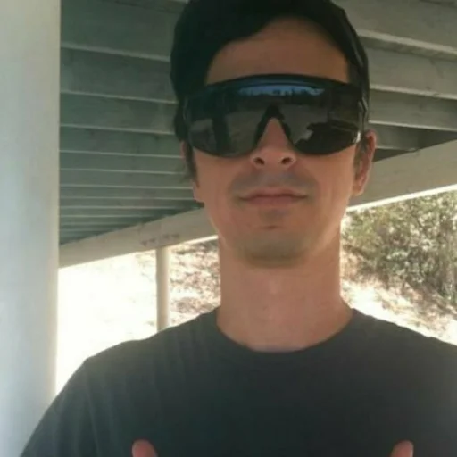 😎 Стикер «Jimmy Urine» для Telegram