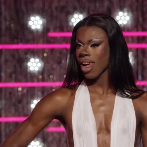 😝 Стикер «RPDR S15 E8» для Telegram