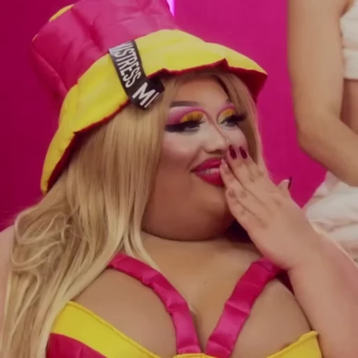 😀 Стикер «RPDR S15 E8» для Telegram