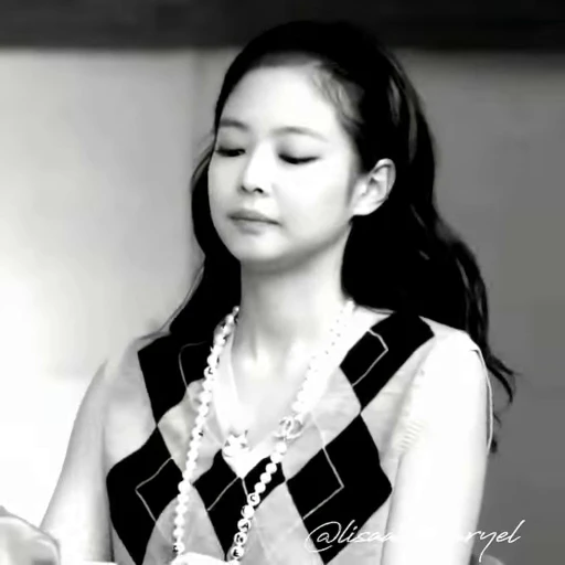 🌟 Стикер «JENNIE BP» для Telegram