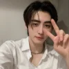 🫧 Эмодзи «men bestie» для Telegram
