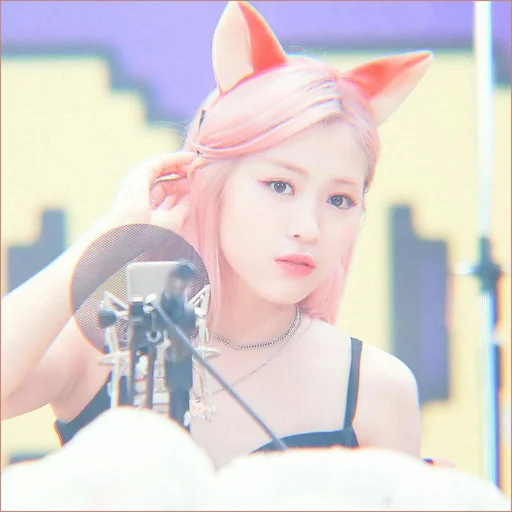 🐚 Стикер «Itzy» для Telegram