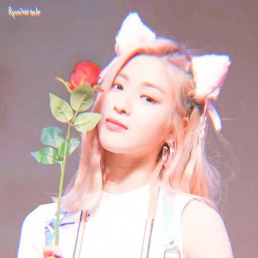 🐚 Стикер «Itzy» для Telegram