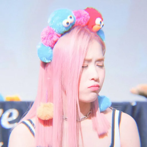 🐚 Стикер «Itzy» для Telegram