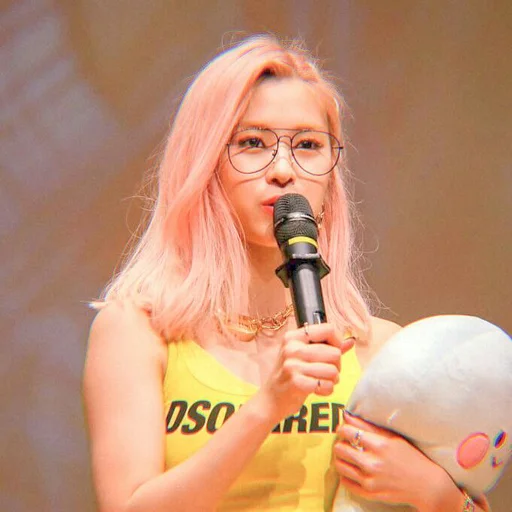 🐚 Стикер «Itzy» для Telegram