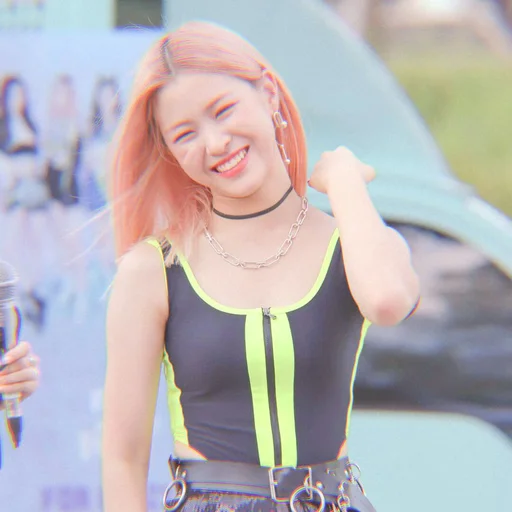 🐚 Стикер «Itzy» для Telegram