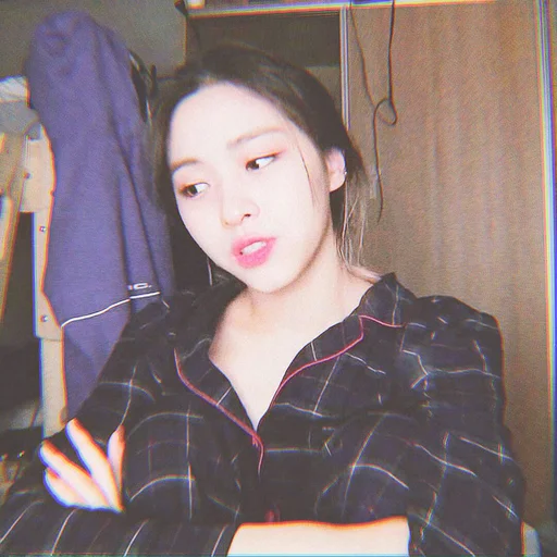 🐚 Стикер «Itzy» для Telegram