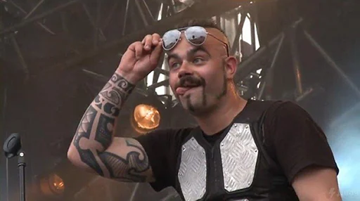 😍 Стикер «Sabaton» для Telegram
