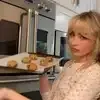 Стикер 26 Sabrina Carpenter