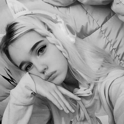😜 Стикер «Sad or Happy» для Telegram