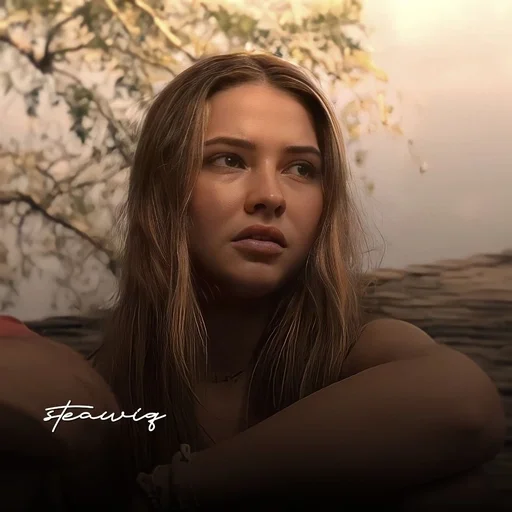 🌼 Стикер «Sarah Cameron» для Telegram