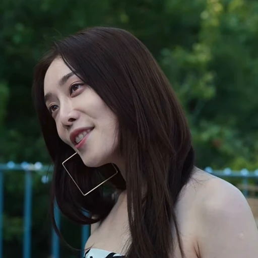 🥢 Стикер «sara the glory» для Telegram