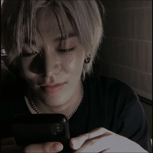 🍉 Стикер «kembaran yuta» для Telegram