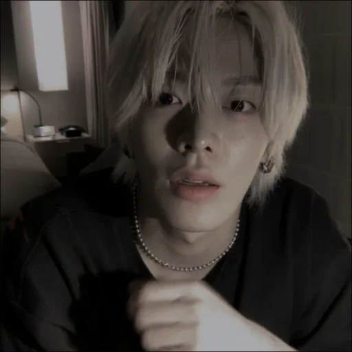 🍉 Стикер «kembaran yuta» для Telegram