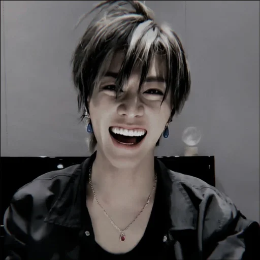 🍉 Стикер «kembaran yuta» для Telegram
