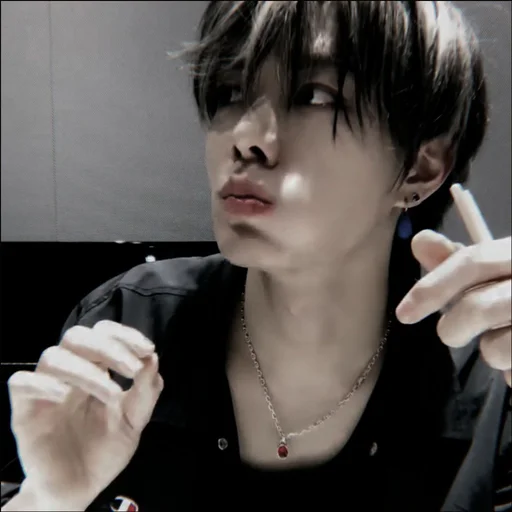 🍉 Стикер «kembaran yuta» для Telegram