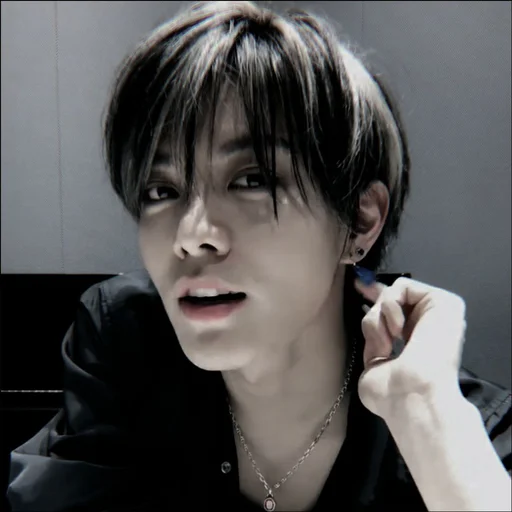 🍉 Стикер «kembaran yuta» для Telegram