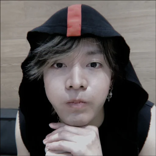 🍉 Стикер «kembaran yuta» для Telegram