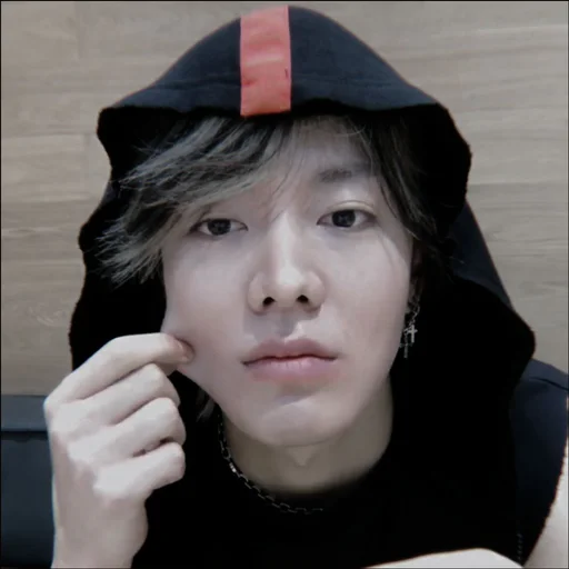 🍉 Стикер «kembaran yuta» для Telegram