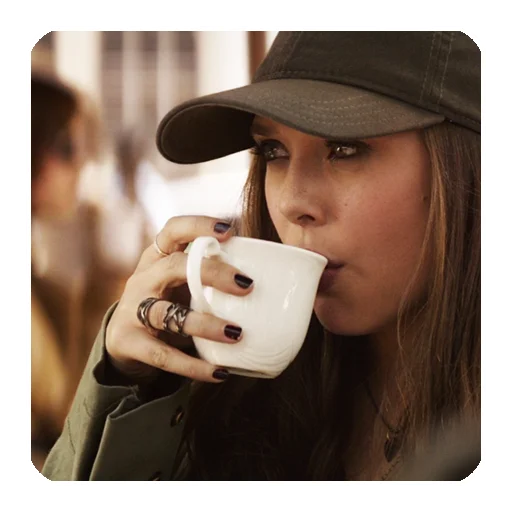 ☕️ Стикер «Scarlet Witch» для Telegram