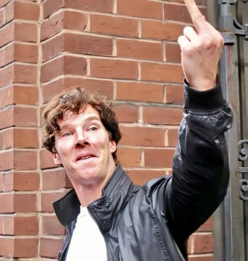 🖕 Стикер «Sherlock» для Telegram