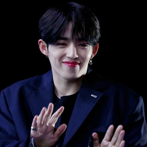 🕳 Стикер «s coups seventeen» для Telegram