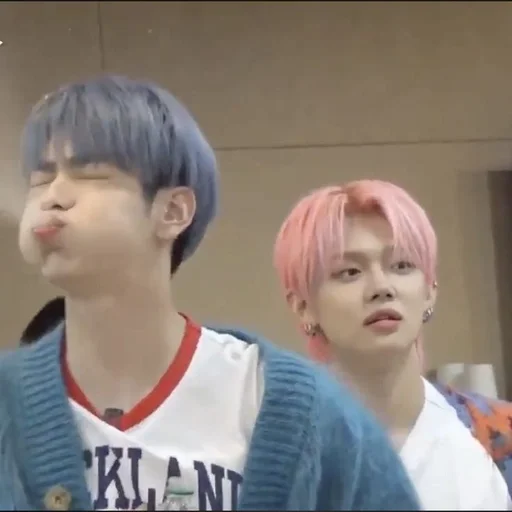 🌟 Стикер «txt the best boys» для Telegram