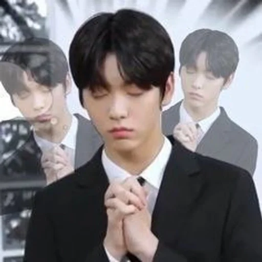 🌟 Стикер «txt the best boys» для Telegram