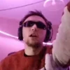 Стикер 54 ✌️ серёга пират - блогер