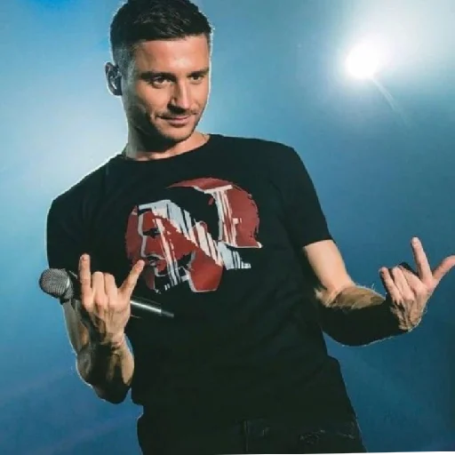 🤟 Стикер «Сережа Лазарев» для Telegram