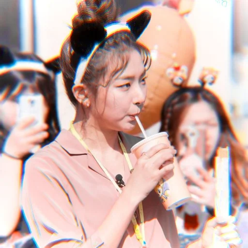🐻 Стикер «seulgi kang» для Telegram