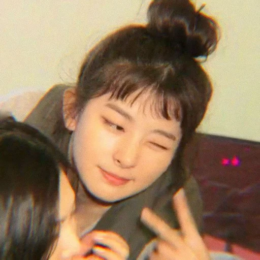 🐻 Стикер «seulgi kang» для Telegram