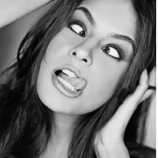 Стикерпак Sexy and Charm Faces для Telegram