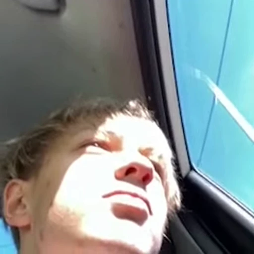 🥵 Стикер «шайни ;» для Telegram