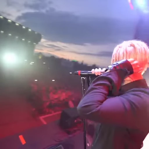 🎤 Стикер «SHAMAN» для Telegram